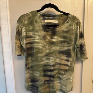 Raquel Allegra Olive and Beige Tie-Dye Tee